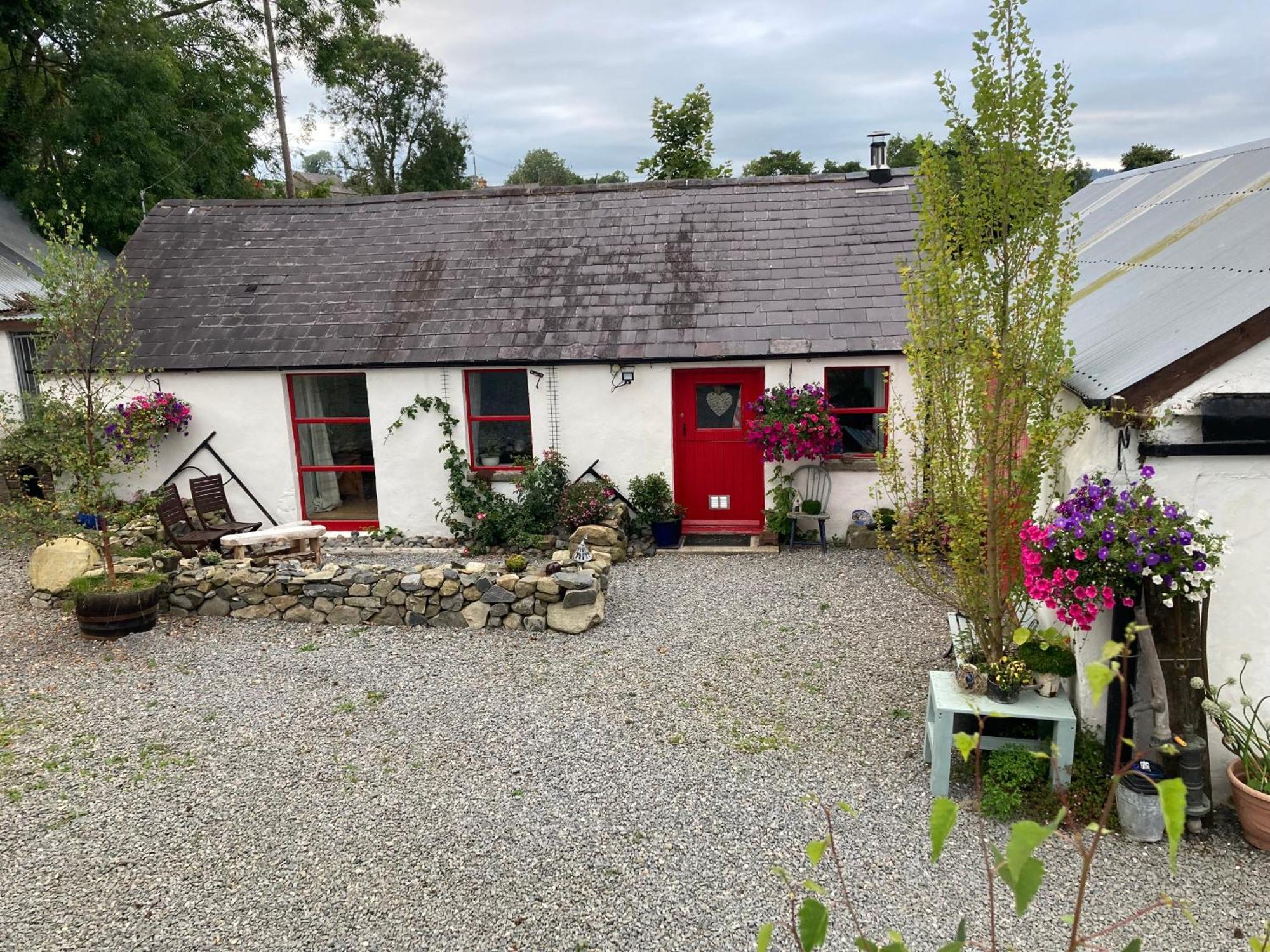 Stone Wall Cottage Castlewellan Exterior foto
